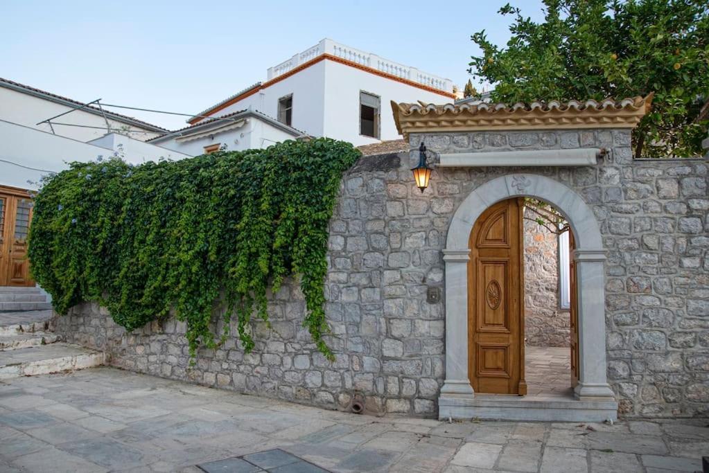 Villa Mansion Eugenie Hydra  Esterno foto