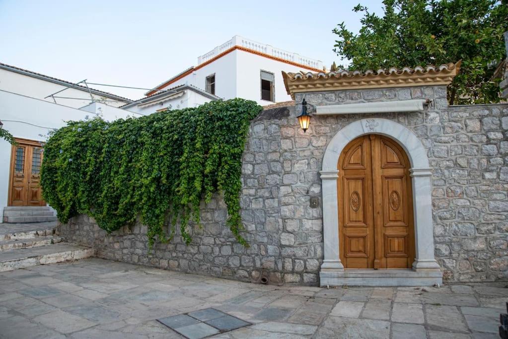 Villa Mansion Eugenie Hydra  Esterno foto